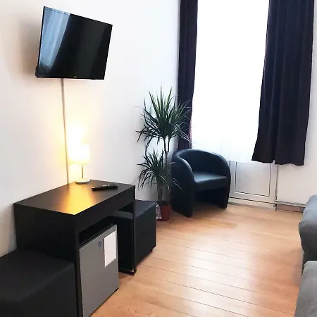 Hive Midi Center 3*