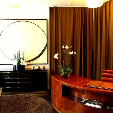 Sablon-aire Suites