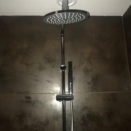 Les Lofts D'artistes Maison d'hôtes 3*