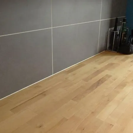 Apartment Cozy Apart 1 Minute From Metro Station *