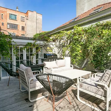 Alojamento de Acomodação e Pequeno-almoço Fish Market 4*