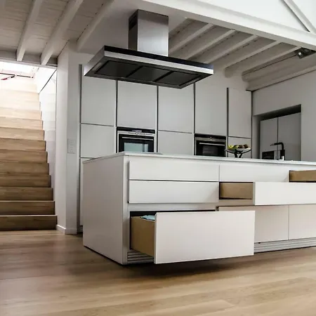 Ultra Luxurious Loft 220m2 Centre With Jacuzzi Brüssel