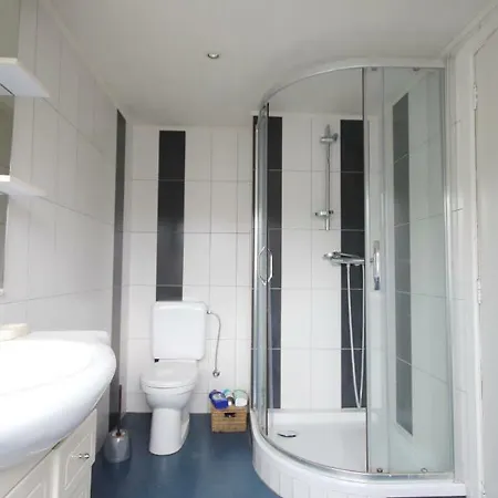 Apartment Large Duplex Chatelain *