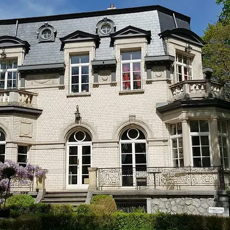 Couette-café Les Grands Arbres