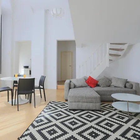 Grand Place Apartment *