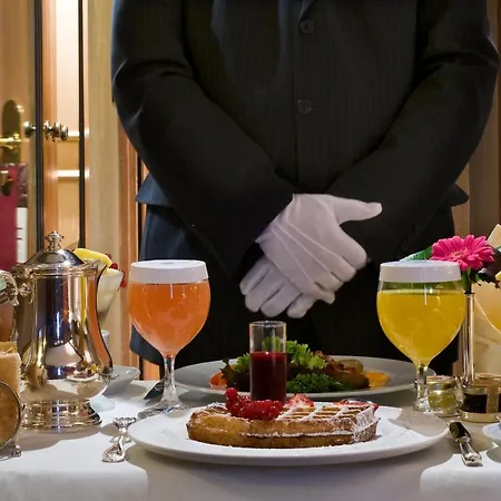 Hotel Warwick Grand-place 4*