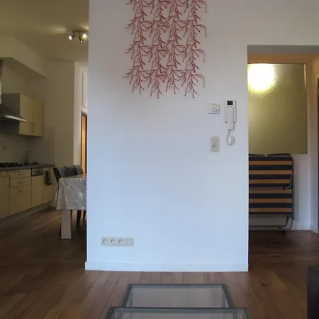 Tour & Taxis 3 Apartment Brussels