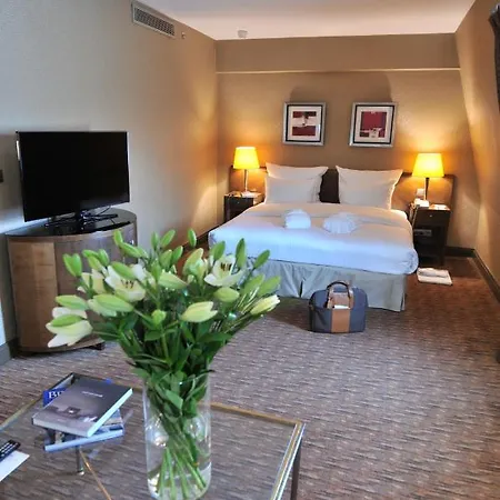 Warwick Grand-place Hotel 4*