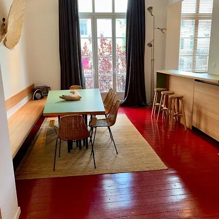 Apartment Elegant Et Authentique Dans Quartier Trendy *