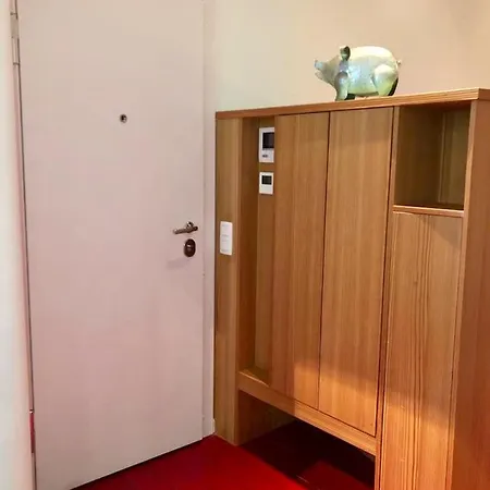 Apartment Elegant Et Authentique Dans Quartier Trendy Brussels