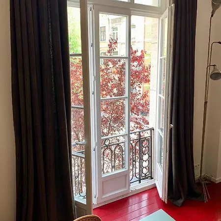 Apartment Elegant Et Authentique Dans Quartier Trendy Brussels