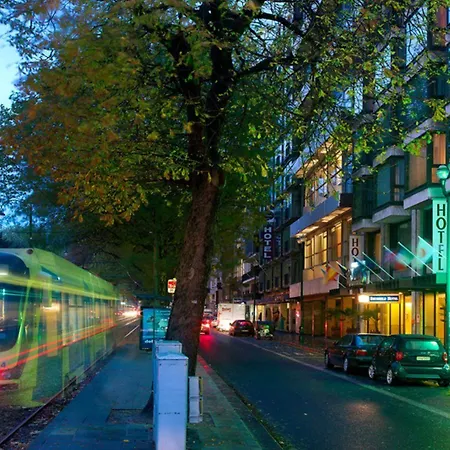 Hotel Brussels Hotell 4*