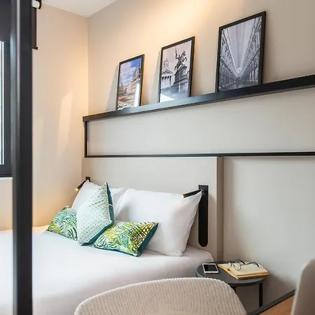 Ξενοδοχείο Ibis Brussels Centre Chatelain Ιξέλ