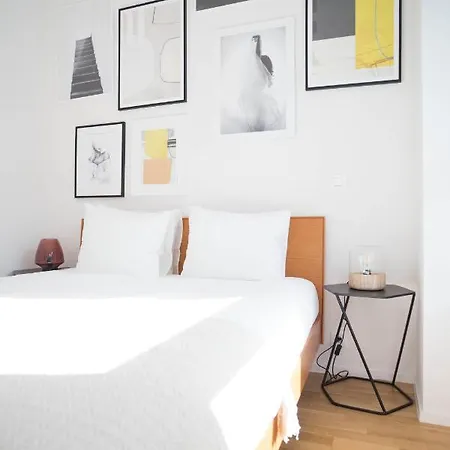 Apartment Fabulous Housings 2 Steps From Cee