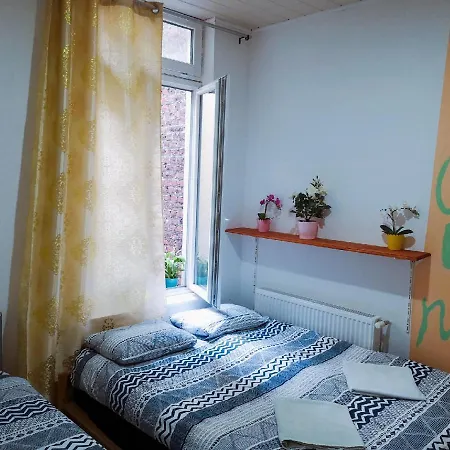 J&y Gogo Apartman *