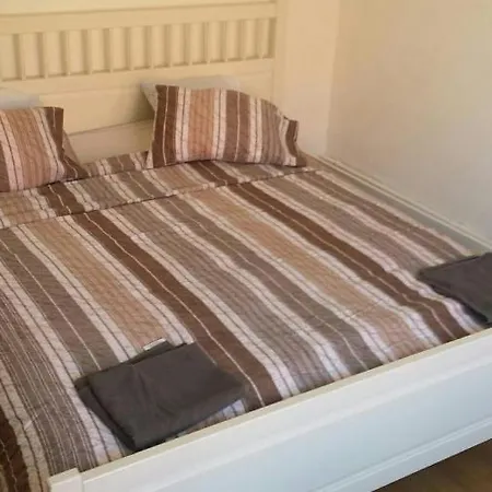 Apartment 2bedroom In A Nice Neighborhood In Brussels. *