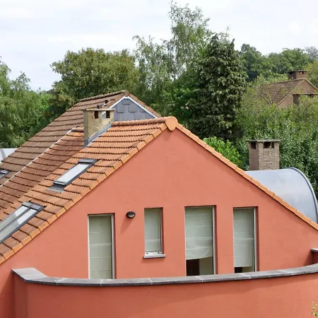 Jolie Maison Dans Ecrin De Verdure A * Brussels