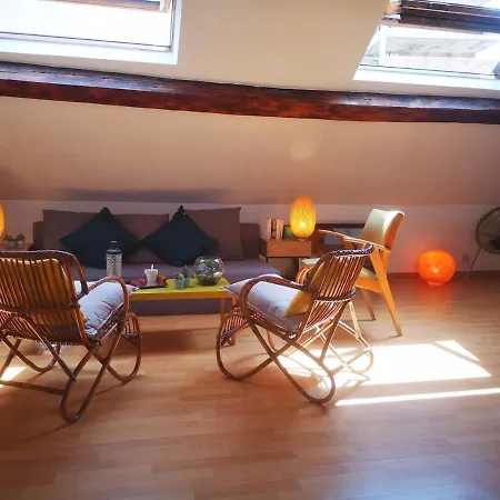Cosy-design-central-hip Appartement