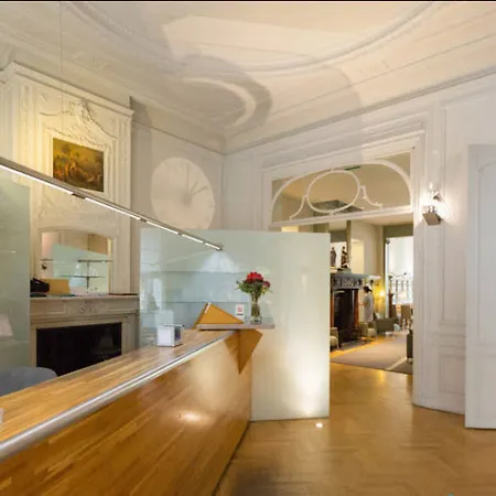 Du Congres Hotel 3*