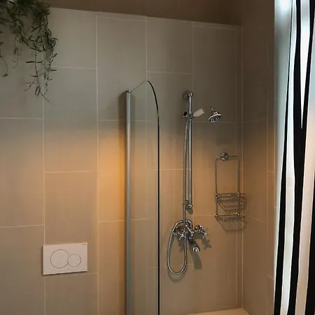 1 Bedroom Warmly Renovated Ixelles Brussels