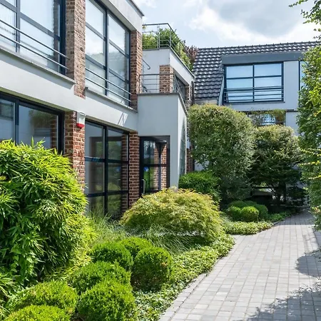 Europea Rooftop Duplex - Uccle Brussels