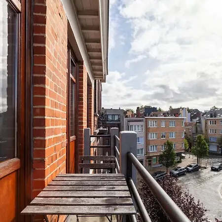Picturesque & Bright 2 Floor With A View *