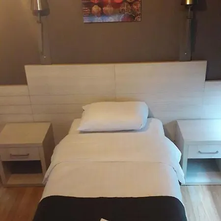 Strombeek Hotel 2*