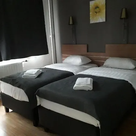 Hotel Strombeek 2*