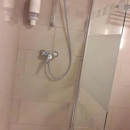 Hotel Strombeek 2*