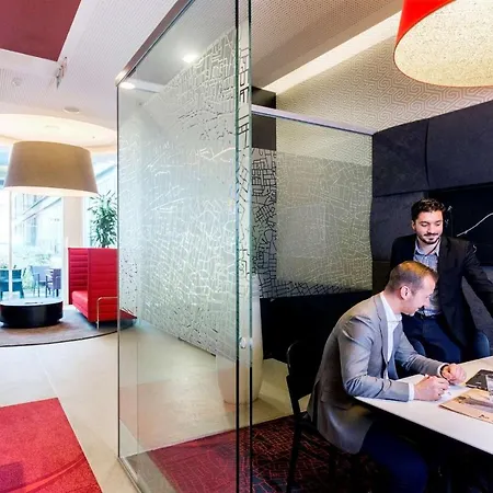Hotel Park By Radisson Centre Midi Brussels