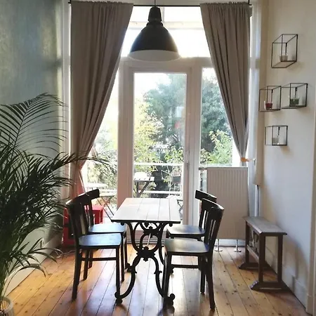 Stylish, Central, Calm And Comfy Apartment Brussels