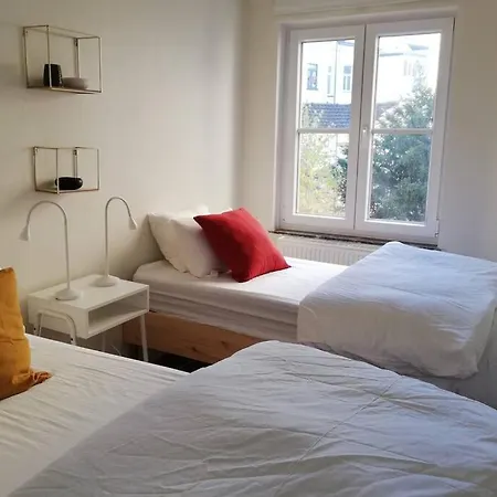 Stylish, Central, Calm And Comfy *