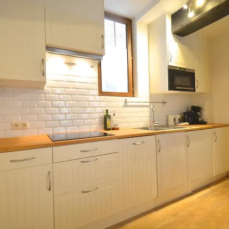 N°9 Boutique Poupee Apartment Brussels