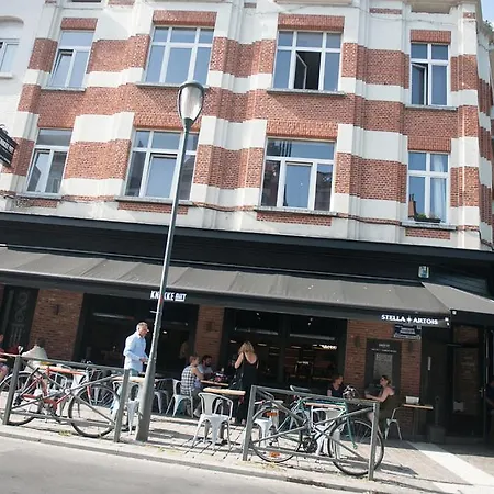 Chez L'etudiant * 布鲁塞尔