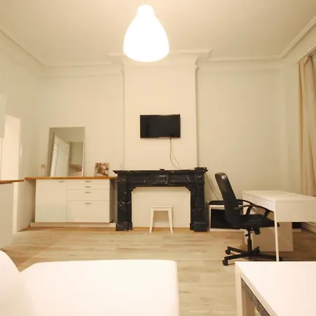 Centre, Parking Gratuit Appartement Brussel