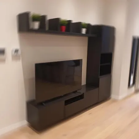 公寓 2 Bedrooms Appart Near European Parliament +fee Parking *