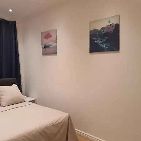 2 Bedrooms Appart Near European Parliament +fee Parking