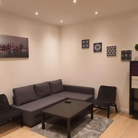 公寓 2 Bedrooms Appart Near European Parliament +fee Parking