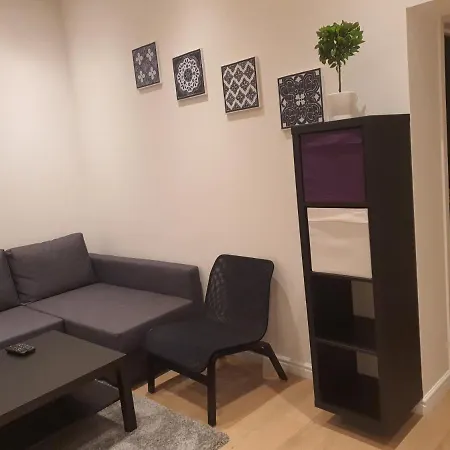 2 Bedrooms Appart Near European Parliament +fee Parking 公寓