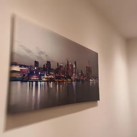 公寓 2 Bedrooms Appart Near European Parliament +fee Parking *