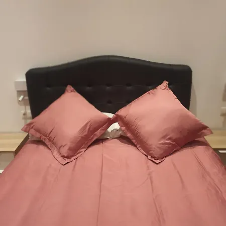 公寓 2 Bedrooms Appart Near European Parliament +fee Parking *