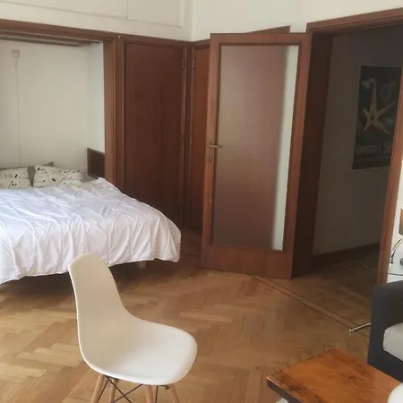 Apartment Toisin D'or *