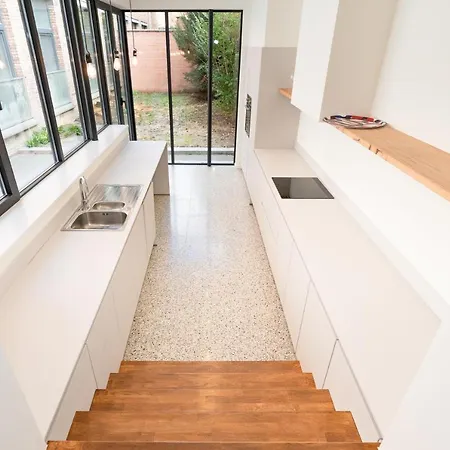 Spacious Flat In Ixelles * 布鲁塞尔