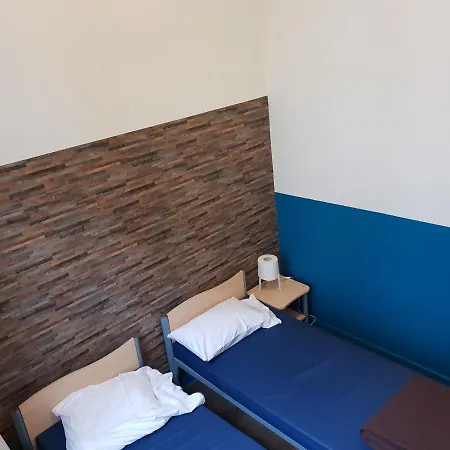 Gogh Youth Centre Hostel Brussels