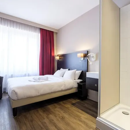 Hotel Game Of Centre