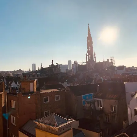 Ay Flat - Fripiers * Brussels