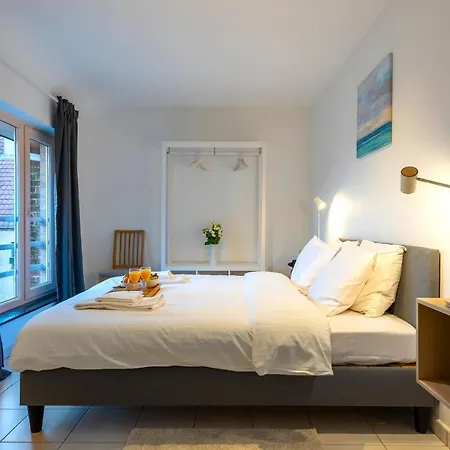 דירה Jette Expo Duplex *
