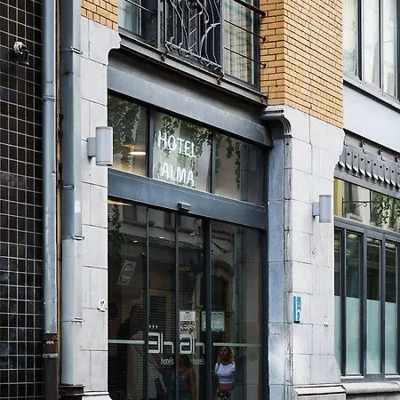 阿尔玛宫大酒店