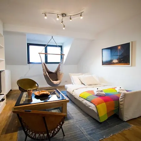 Апартаменты Charming Near Avenue Louise *