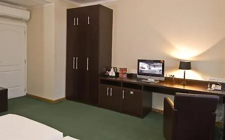 Hotel Plasky 3*